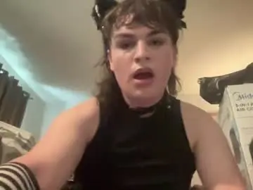 Chaturbate Live Sex Cam of cinnamonjaxin