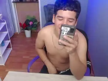 Chaturbate Live Porn of santiago_acosta