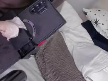 Chaturbate Nude Webcam of halie728