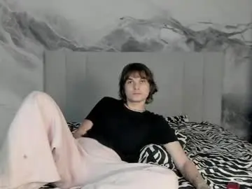 Chaturbate Watch Live Sex Cams of lazydarkknight