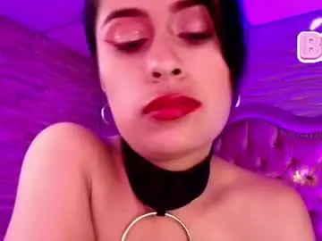 Chaturbate Adult Webcams of roxanne_han