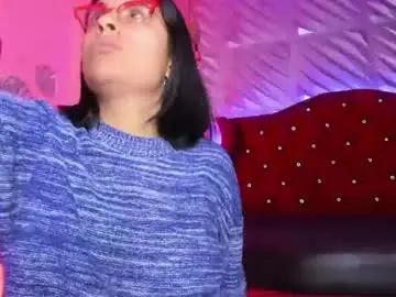 Chaturbate Nude Webcam of roxanne_han