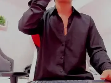 Chaturbate Free Porn Cam of dylanroyce_