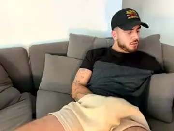 Chaturbate Best live sex cam show of ulisesroca