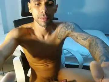Chaturbate Free Live Porn of allanbarreto