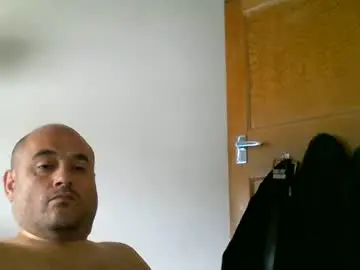 Chaturbate Live Porn of bobabator
