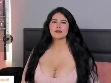 Chaturbate Watch Live Sex Cams of emma__clark__