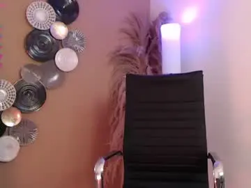 Chaturbate Live Sex Cam of emma__clark__