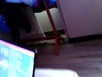 Chaturbate Adult Video Chat of kinkymilf412420