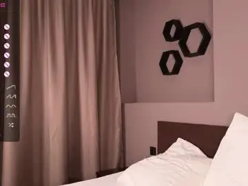 Chaturbate Free Live Porn of lovvielov