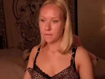 Chaturbate Live Porn of pureeangel