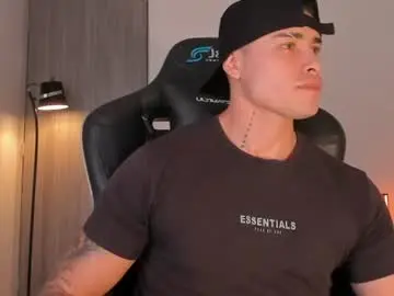 Chaturbate Live Sex Cam of connorsmith_26