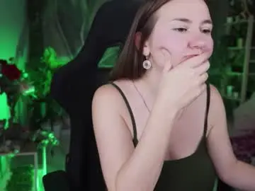 Chaturbate Free Porn Cam of golden_dragones