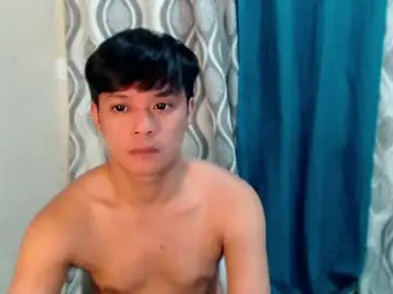 Chaturbate Nude Webcam of kingdomcum96