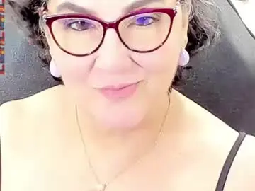 Chaturbate Watch Live Sex Cams of cataleya_mom_