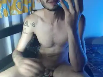 Chaturbate Live Sex Cam of julfigo