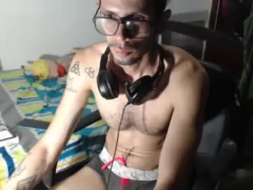 Chaturbate Watch Live Sex Cams of julfigo
