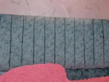 Chaturbate Best live sex cam show of mia_velmont