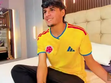 Chaturbate Live Sex of zack23__