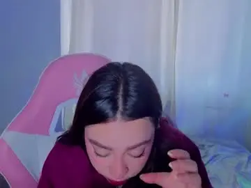 Chaturbate Live Sex Cam of lyavalmont