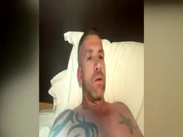 Chaturbate Live Sex of youwantus69