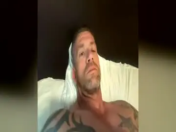 Chaturbate Adult Video Chat of youwantus69