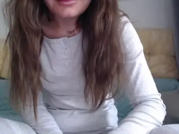 Chaturbate Live Porn of _hidden_frommymoom_