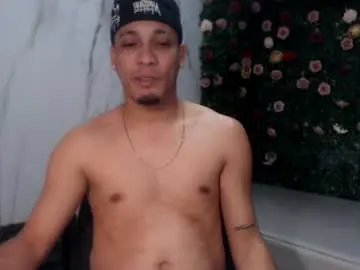 Chaturbate Watch Live Sex Cams of cam_xman