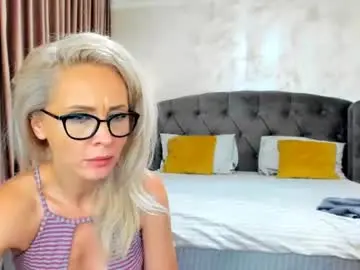 Chaturbate Live Porn of nicepussyfuckk18