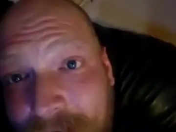 Chaturbate Live Sex Cam of forgottenyeti