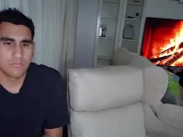 Chaturbate Sex Cam of myp_couple