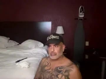 Chaturbate Live Porn of smokey915