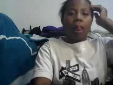 Chaturbate Best live sex cam show of aicha_boobs
