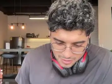 Chaturbate Live Sex of bdever7