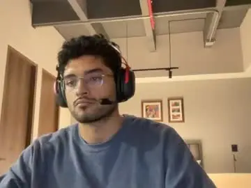 Chaturbate Best live sex cam show of bdever7