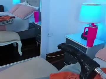 Chaturbate Live Sex Cam of samantha__vega