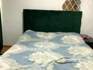 Chaturbate Nude Webcam of sexyycouple22