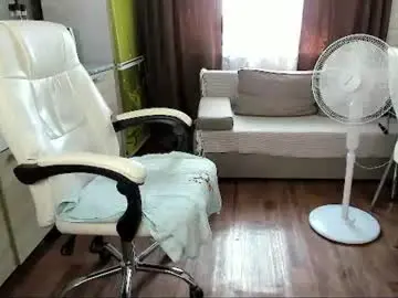 Chaturbate Free Live Porn of luckellysik