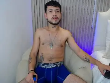 Chaturbate Adult Webcam of steven_skiing