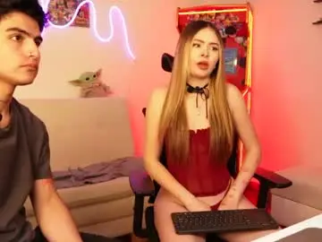 Chaturbate Nude Webcam of tommy_and_sophie