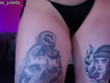 Chaturbate Sex Cam of julieta_russell
