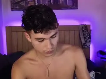 Chaturbate Watch Live Sex Cams of xander_card