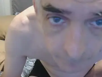 Chaturbate Free Live Porn of justasexyguyforu