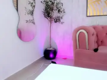 Chaturbate Free Porn Cam of krissi_latore