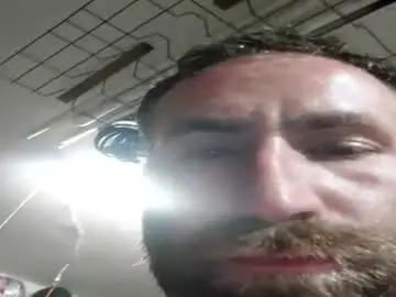 Chaturbate Live Porn of xploringus1