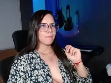 Chaturbate Watch Live Sex Cams of kay_avrill