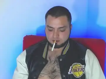 Chaturbate Free Porn Cam of robert_leroy