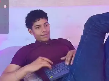 Chaturbate Live Sex Cam of victorycassus