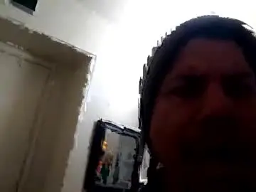 Chaturbate Free Live Porn of bigdickisaac520