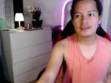Chaturbate Best live sex cam show of hunk_danny